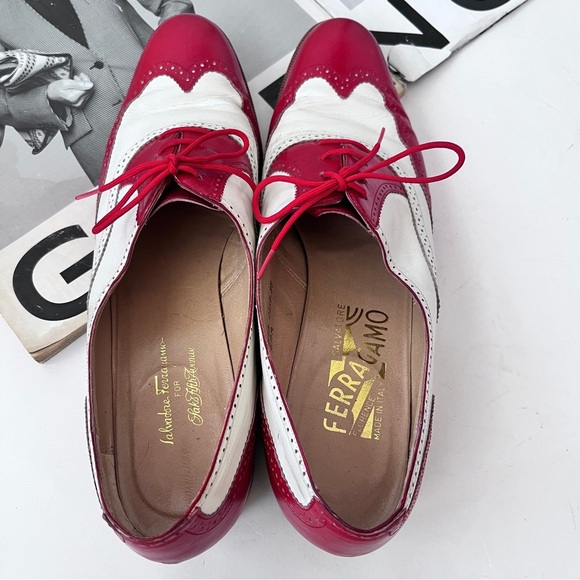 Women’s Salvatore Ferragamo Two-tone Brogue Oxford Shoes Size 8 AA - Picture 3 of 13